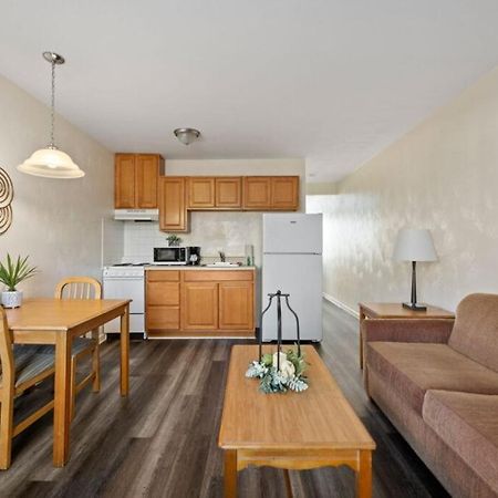 Affordable Suites Graham Dış mekan fotoğraf