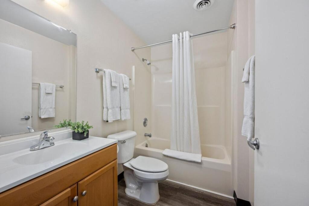 Affordable Suites Graham Dış mekan fotoğraf